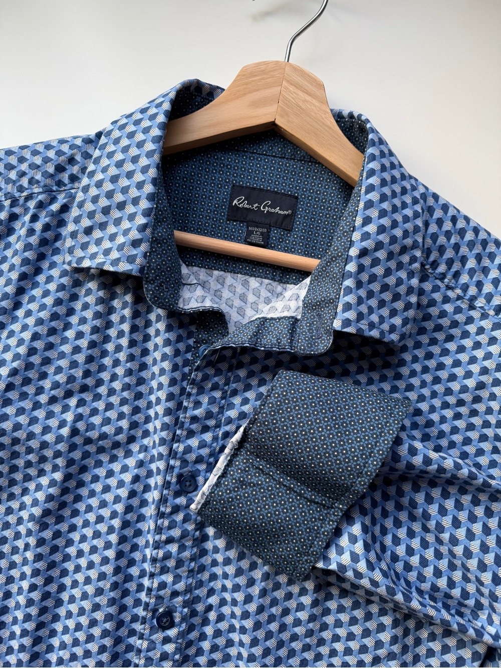 Robert Graham Men's Multi-Blue Geometric Print Button-Down Shirt